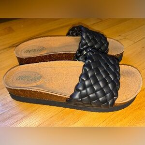 Aerie Black Braided Women's Footbed Sandals